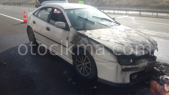 çıkma mazda lantis orjinal sağ ön kapı