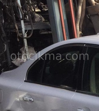 VOLVO S80 SAĞ ARKA KAPI CAMI KOMPLE ORİJİNAL.