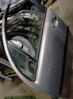 Citreon c3 sol ön kapı