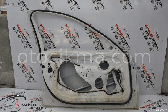 BMW 3 SERİSİ F30 SOL ÖN KAPI