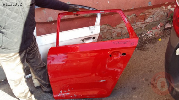 RAPİD STW SOL ARKA KAPI SKODA ORJİNAL ÇIKMA PAÇA