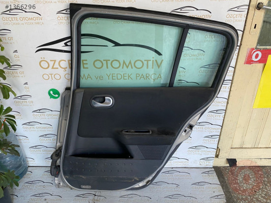 RENAULT MEGANE 2 SAĞ ARKA KAPI KİLİDİ  HATCBACK ORJİNAL