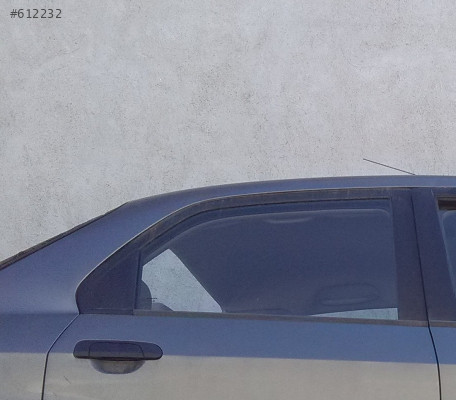 2006 HONDA CITY  HATASIZ SAĞ ARKA KAPI CAMI.