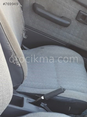 1992 TOYOTA COROLLA ORİJİNAL SOL ÖN KOLTUK.
