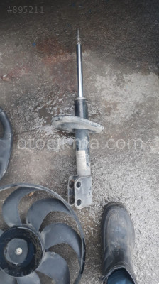 renault clio amartisör çıkma