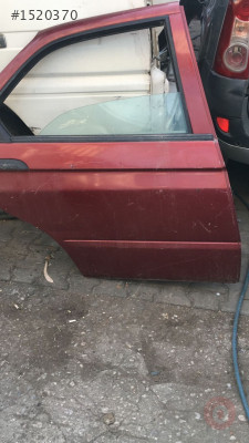 çıkma parça alfa romeo 147 sağ arka kapı
