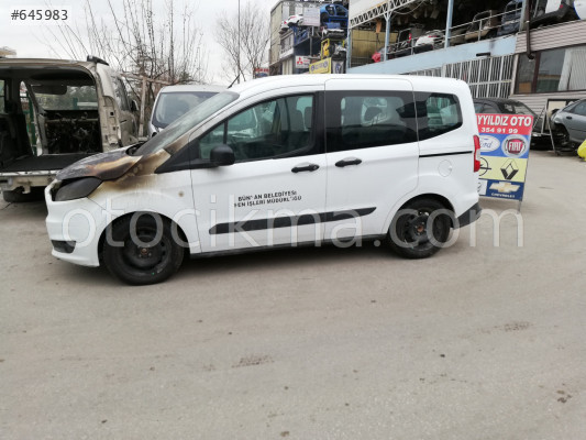 FORD TOURNEO COURİER TAVAN ARKA