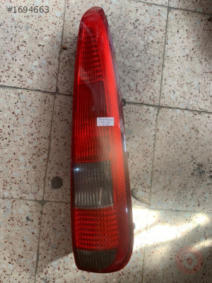 FORD FUSİON 02-06 SAĞ STOP