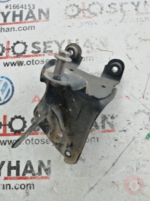 Audi a3 2010 abs beyni tutucu demiri