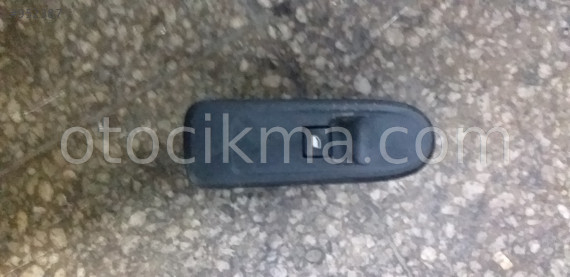 Citreon  c3 arka cam düğme