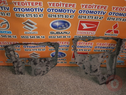 SUBARU İMPREZA  FAR YUVASI