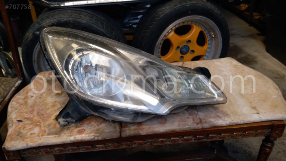 çıkma citroen c3 sağ far