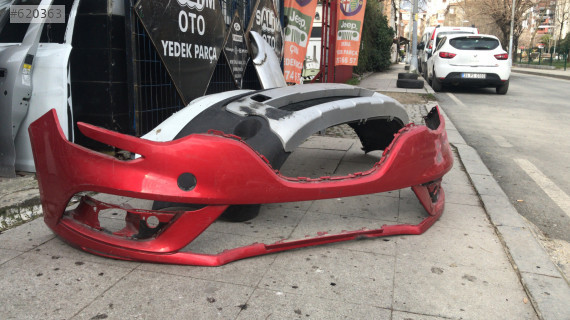 Renault megane 4 çıkma ön tanpon