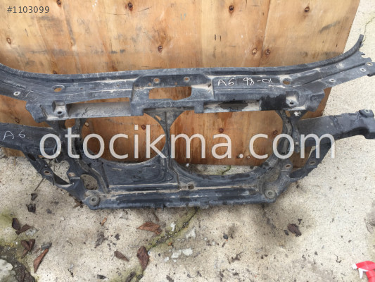 AUDI A 6 ON PANEL