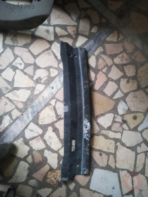 HYUNDAİ İX20 2011 PANEL ÜST PLASTİK ÇIKMA PARÇA