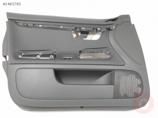 AUDİ A4 01-05 KAPI DÖŞEMESİ SOL ÖN (SİYAH) 	8E1867103K 17C