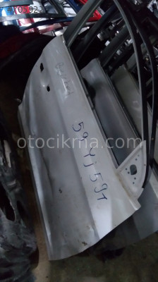 Hyundai elentra sağ ön kapı 2017