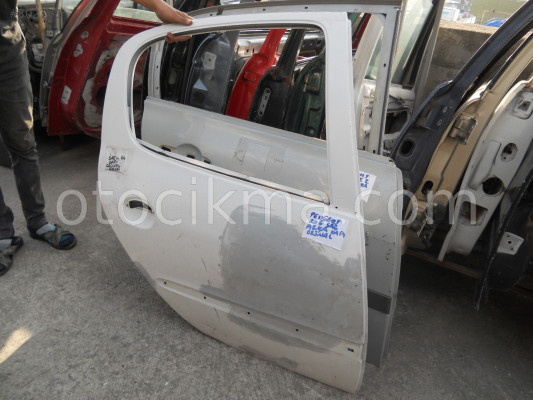 PEUGEOT 206 SAĞ ARKA KAPI ORJİNAL ÇIKMA