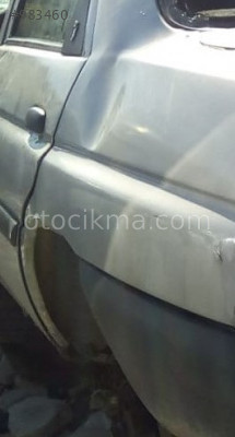ford escort çıkma sol arka çamurluk