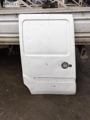 Fiat Doblo sağ orta kapı çıkma parça