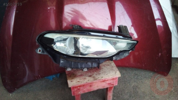 çıkma parça fiat  albea sağ far
