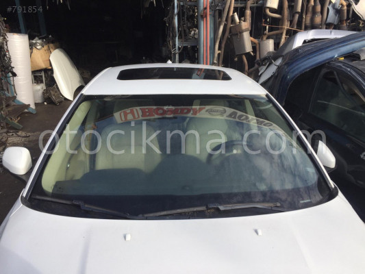 VOLVO S80 ÖN CAM ORİJİNAL.