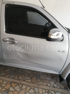 ısuzu dmax sağ ön kapı orjinal dolu kapı dmax