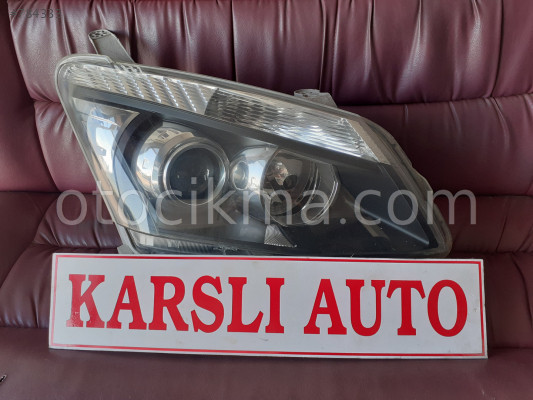 ISUZU D-MAX SAĞ FAR ÇIKMA YEDEK PARÇA