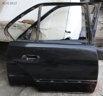 bmw 5.20 E34 1990 sağ arka kapı