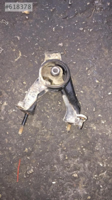 Geely Emgrand arka şanzıman kulağı