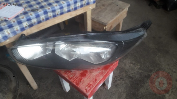 ford fiesta çıkma sol far