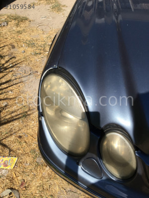 MERCEDES E270 SAĞ FAR