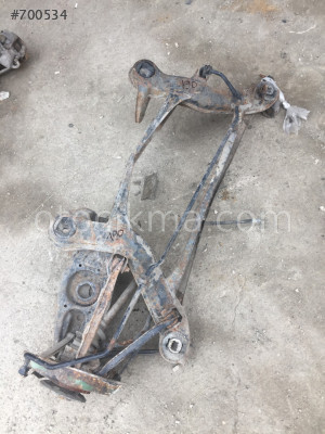 Mercedes 190 e cıkma arka dingil komple