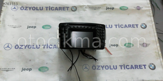 Mercedes w203 c serisi teyp A2038209689