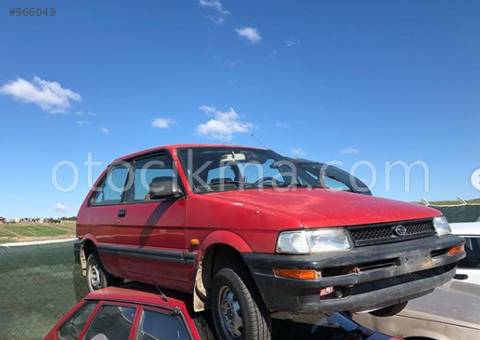 SUBARU JUSTY ÖN ÇAMURLUK
