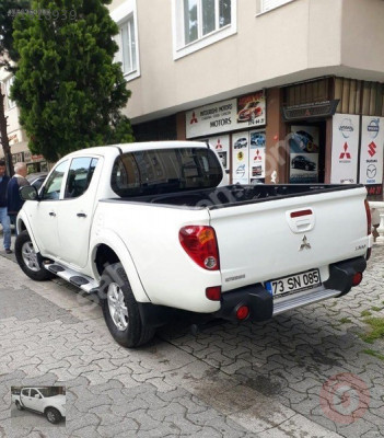 2008-2015 Mitsubishi L-200 SOL KAPI