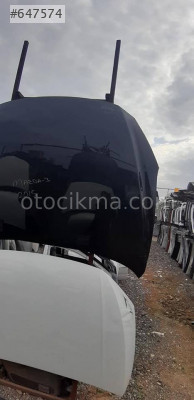 Mazda 3 2015 model az kusurlu motor kaputu