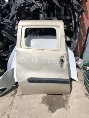 2015 Doblo sağ sürgülü kapı