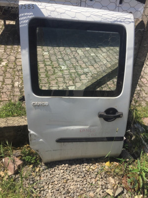 Renault kangoo sağ sürgülü kapı
