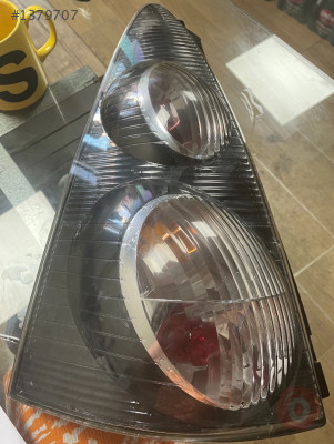 Citroen c1 çıkma sol ön far lambası orjinal