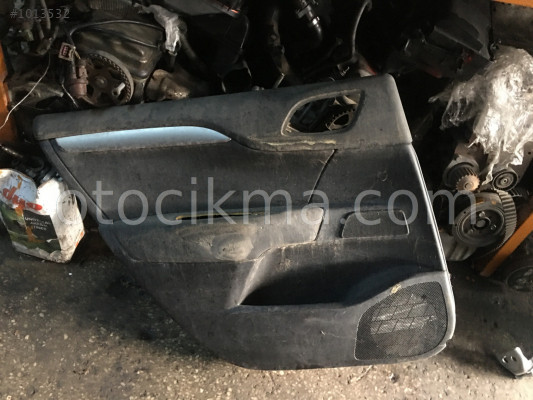 Citroen c4 sol arka kapı döşemesi Çıkma
