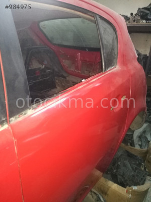 OPEL CORSA ARKA SOL KAPI