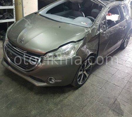 Peugeot  208 abs beyni