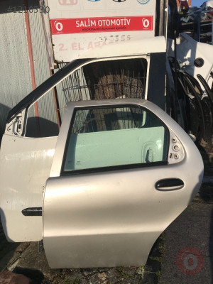 Fiat albea çıkma sol arka kapı dolu hatasız