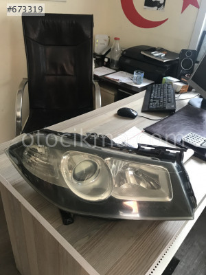 Renault megane 2 çıkma sağ far mercekli