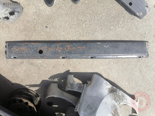 Ford Connect Arka Tampon Demiri