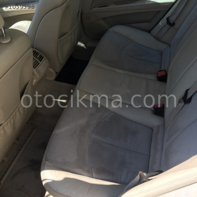 MERCEDES E270 ARKA KOLTUKLAR