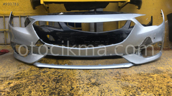 Opel İnsignia ön tampon çıkma parça