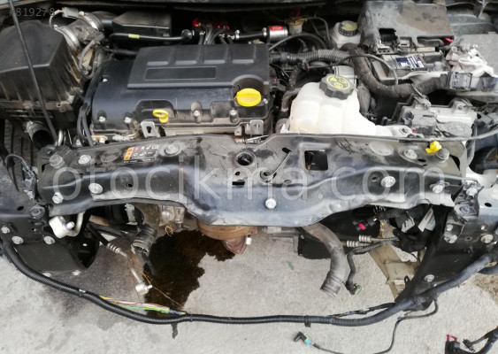 OPEL CORSA E ÖN PANEL