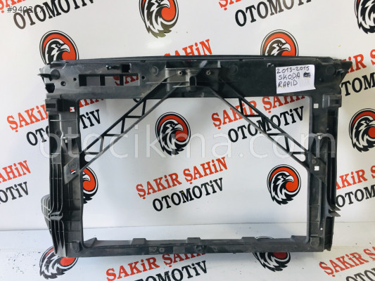 2013-2015  skoda rabid ön panel çıkma